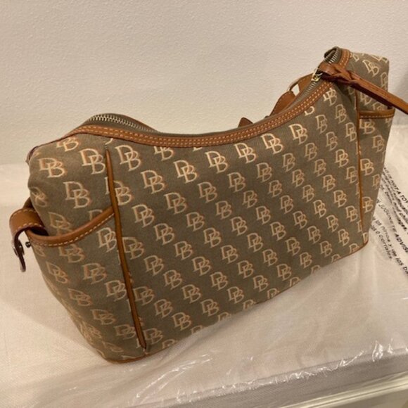DOONEY & BOURKE Handbag Purse - Picture 13 of 13